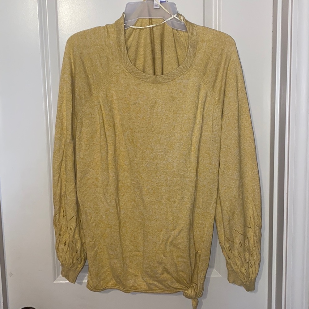 Yellow sweater